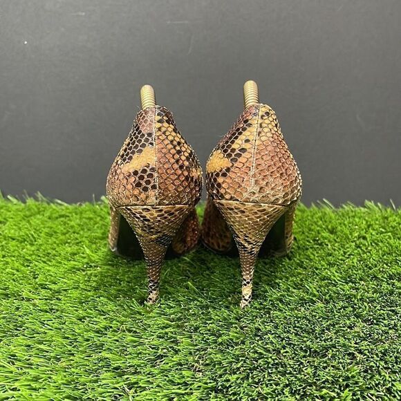 Stuart Weitzman Snakeskin Pumps - Picture 4 of 9